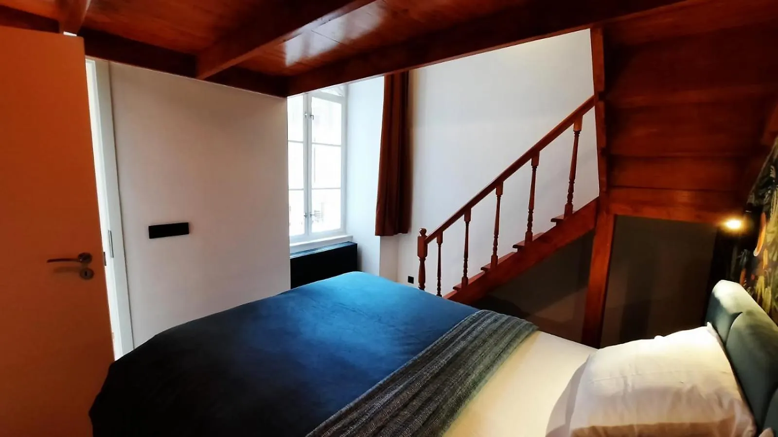 Apartment Deak Central Loft Budapest Hungary